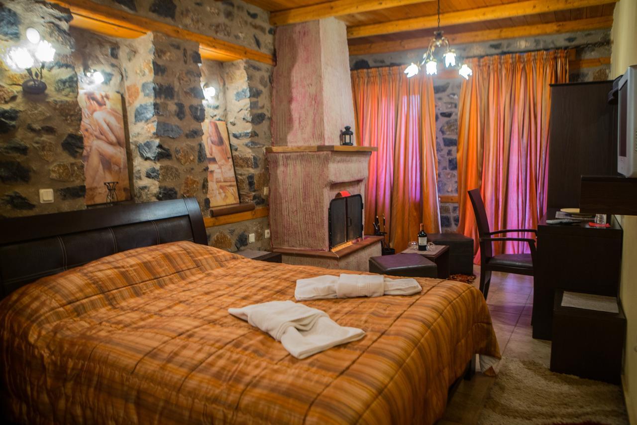 Hotel To Spitiko à Agios Athanasios  Extérieur photo